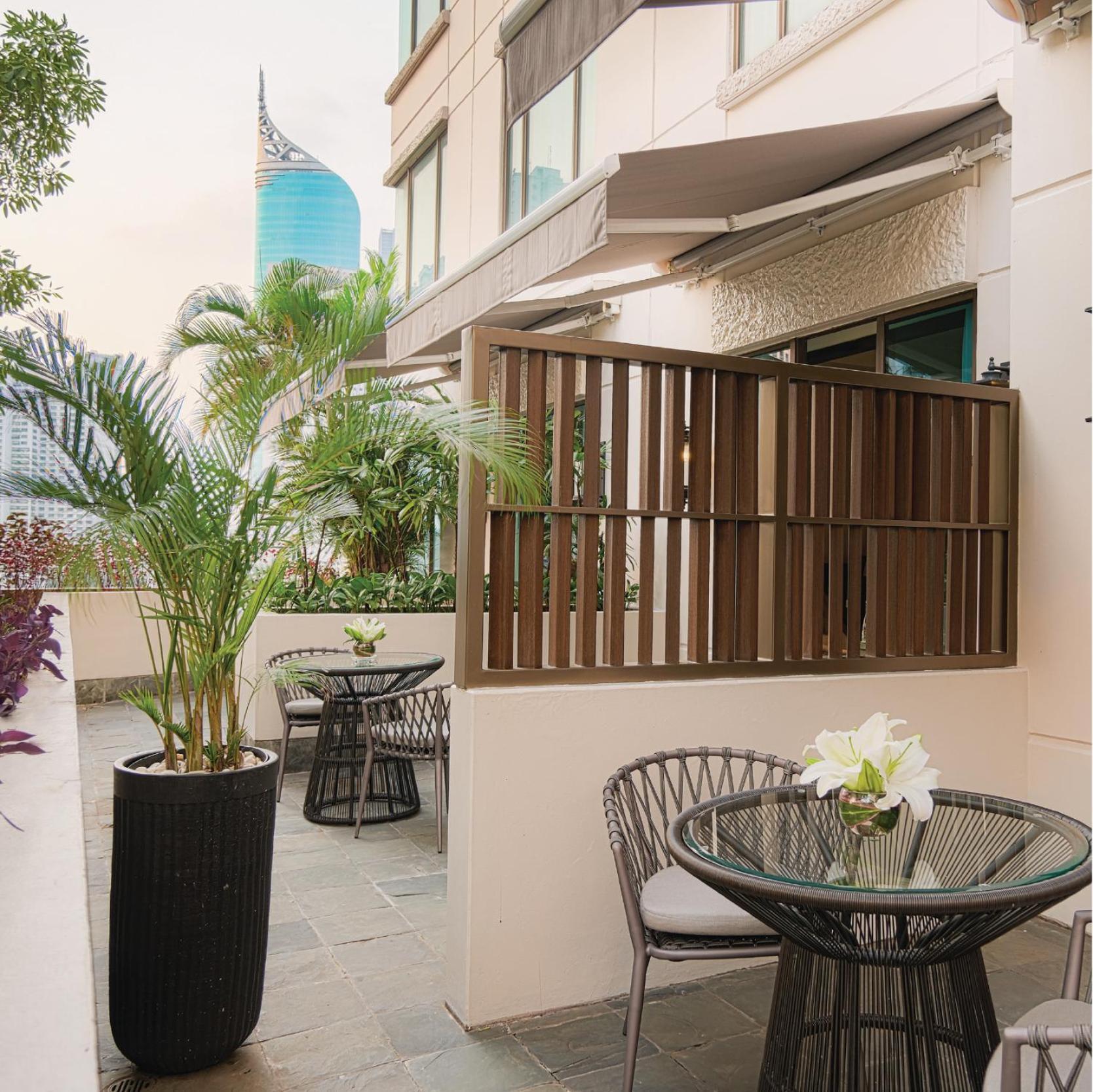 Ayana Midplaza Jakarta Exterior photo