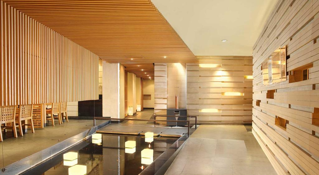 Ayana Midplaza Jakarta Exterior photo